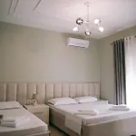Hotell Merkaj *