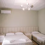 Hotell Merkaj