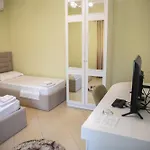 Hotell Merkaj Berat