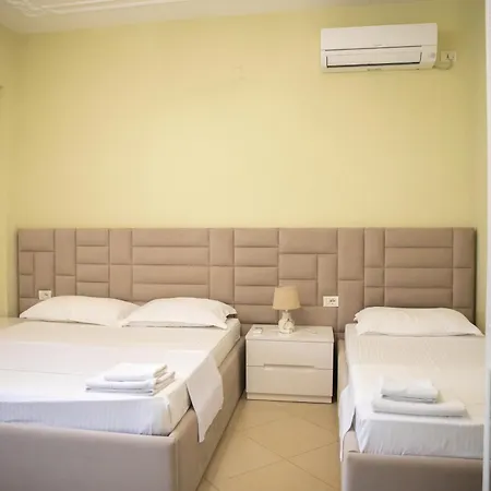 Merkaj Hotel *