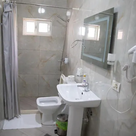 Merkaj Hotel *