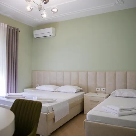 Hotel Merkaj