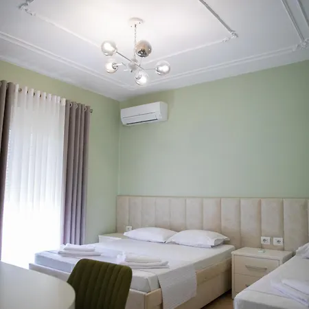 Merkaj Hotel *