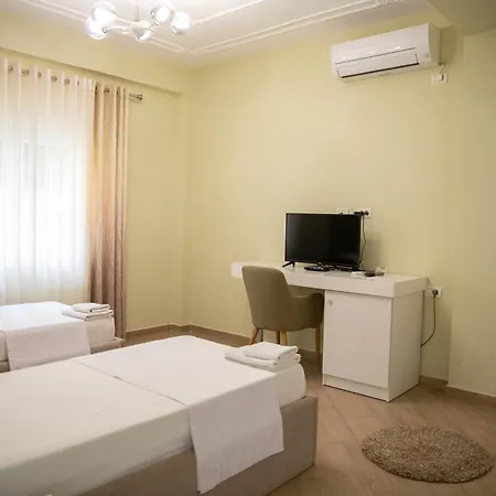 Merkaj Hotel *