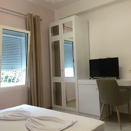 Vila Merkaj * Berat